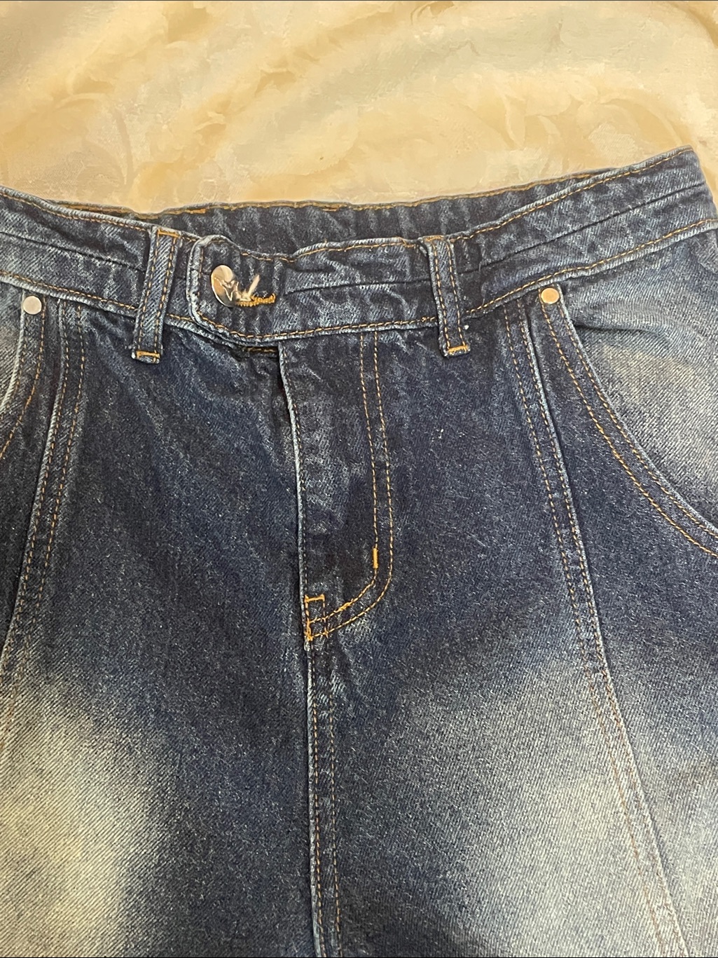 Ditch Bat Streetwear Denim Jeans. Wide Leg High Rise. Fray Hem. Preowned. Size M — image 4 of 8